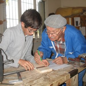 L'association L'Outil en main transmet le savoir-faire manuel aux jeunes générations